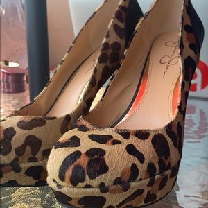 👁‍🗨NEW Leopard Print JESSICA SIMPSON heels